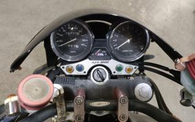 YAMAHA XJR1200 1995 4KG