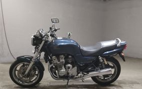 HONDA CB750 RC42