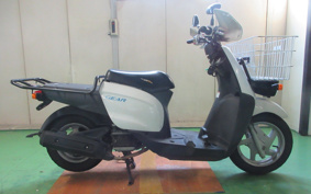 YAMAHA NEWS GEAR UA08J