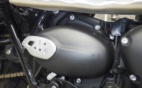 TRIUMPH STREET SCRAMBLER 2023