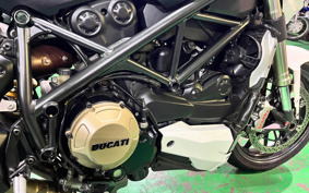 DUCATI  DUCATI  STREET  FIGHTER  2009 ZDMF100AA9B