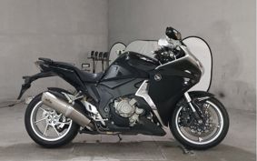 HONDA VFR1200F DCT SC63