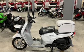 HONDA  BENLY  PRO  AA05