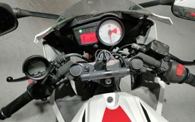 YAMAHA YZF-R125 RE06