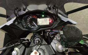 KAWASAKI NINJA 1000 2011 ZXT00G