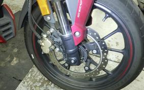 HONDA HORNET 2.0