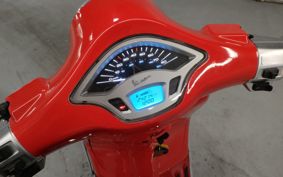 VESPA VESPA  PRIMA  BEIGE RA50 ..