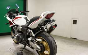 HONDA CB1300SB SUPER BOLDOR A 2005 SC54