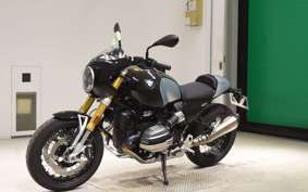 BMW R12 nine T 2025