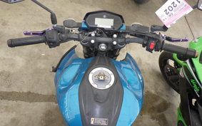 YAMAHA FZ25