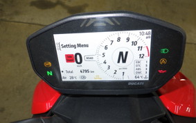 DUCATI STREETFIGHTER V2 2022