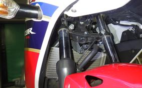 HONDA CBR250R A MC41