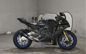 YAMAHA YZF-R1 M 2020 RN65J