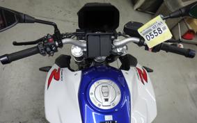 BMW F900R 2024