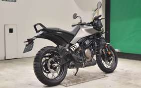 HUSQVARNA スバルトピレン401 2018
