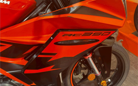 KTM 390 RC 2022 JYJ40