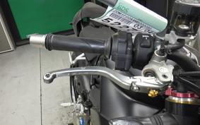 DUCATI STREETFIGHTER V4 S 2021