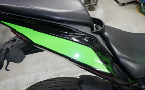 KAWASAKI ZX-25R 2001 ZX250E