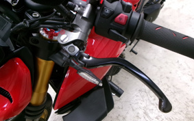 DUCATI STREET FIGHTER V4S 2021 FA00