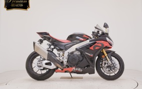 APRILIA RSV4 1100ファクトリ 2023