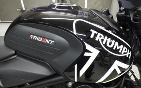 TRIUMPH TRIDENT 660 2025