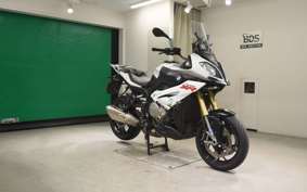BMW S1000XR 2015