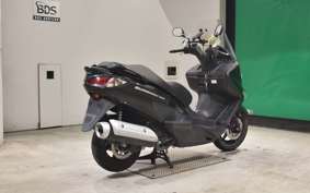 SUZUKI SKYWAVE 200 (Burgman 200)