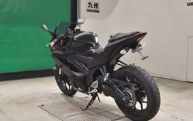 YAMAHA YZF-R25 2018 RG43J
