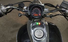 SUZUKI BOULEVARD400 VK55A