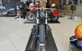 HARLEY  HARLEY FXBR 2025 YEZ