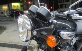TRIUMPH BONNEVILLE T100 2023 DAD70G