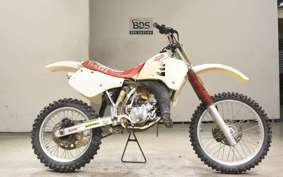 YAMAHA YZ125 2VN