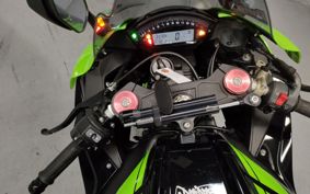 KAWASAKI ZX 10 NINJA R ZXT00S