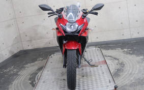 SUZUKI GSX250 R DN11A