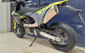 OTHER  HUSQUARNA 701SUPERMOTO 701UV47