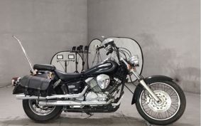YAMAHA DRAGSTAR 250 VG02J