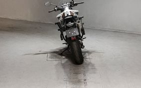 KTM 890 DUKE R 2022 TU940