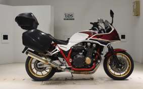 HONDA CB1300SB SUPER BOLDOR 2021 SC54