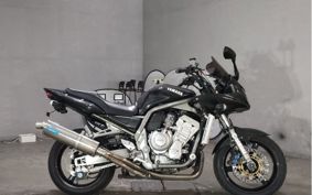 YAMAHA FZS1000 FAZER 2001 RN06