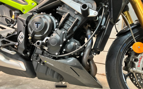 TRIUMPH TRIPLE MOTO2 ED 2023 HDA624