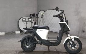 OTHER XEAM niu U Pro ..