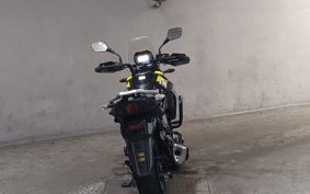 SUZUKI V-STROM 250 DS11A