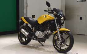 HONDA VTR 250 2022 MC33