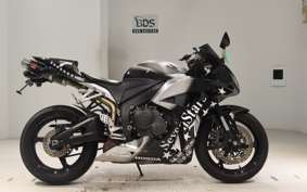 HONDA CBR600RR GEN 3 2018 PC40