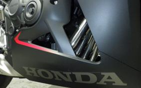 HONDA CBR650R-2 2026 RH17