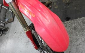 HONDA CR250R ME03