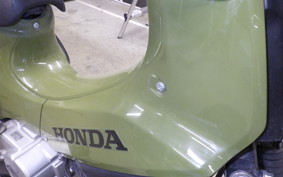 HONDA ｸﾛｽｶﾌﾞ50 2015 AA06