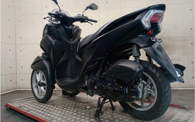 YAMAHA TRICITY 125 SE82J