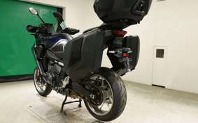 YAMAHA TRACER 9 GT+  AMT 2025 RNA1J