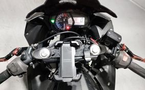 YAMAHA YZF-R25 RG10J